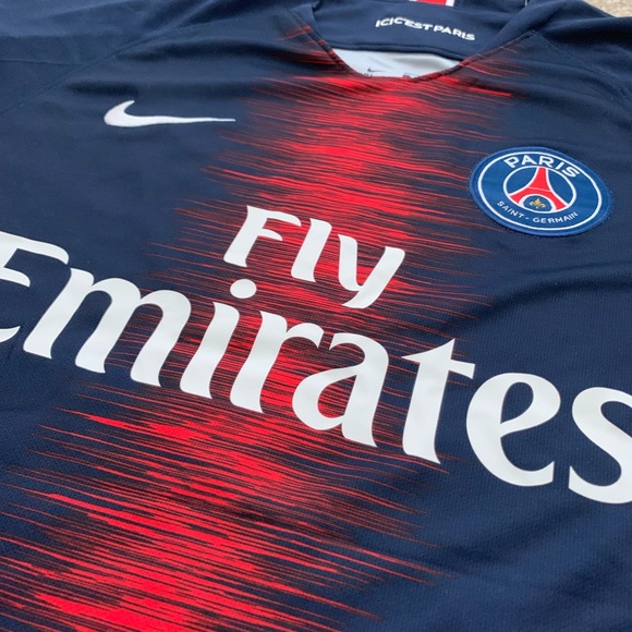 PSG Home 18/19 Jersey Ligue 1 version MBAPPE#7 - Picture 7 of 8